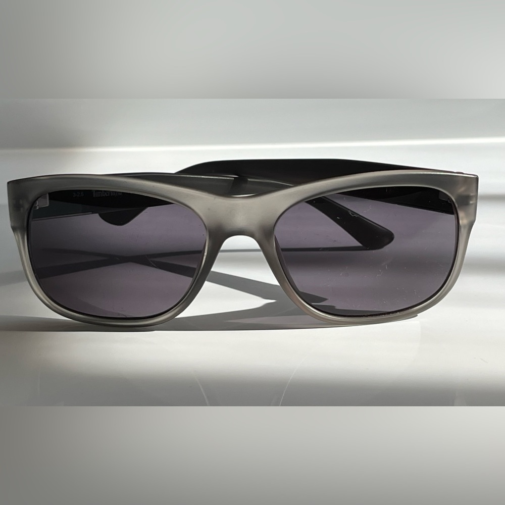 COPY - Men’s Timberland Matte Gray Plastic Rectangle Sunglasses 🕶️